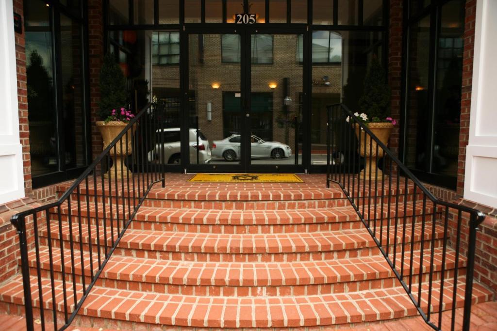 Main Street Inn Блексбург Екстер'єр фото